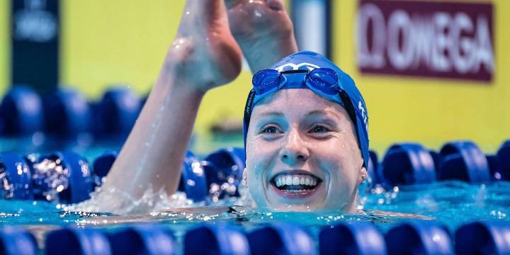 Lilly King heading to finals during her last competition
