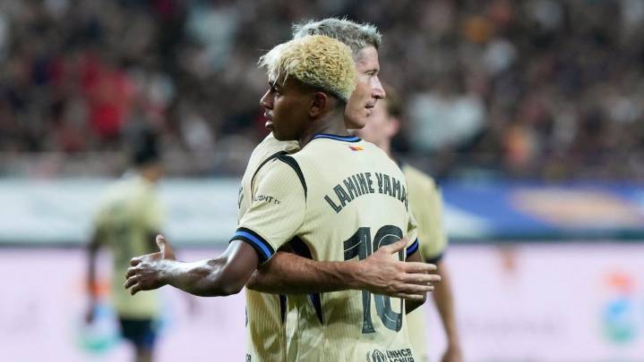 Lamine Yamal y Robert Lewandowski multados por incumplir un control antidopaje de UEFA
