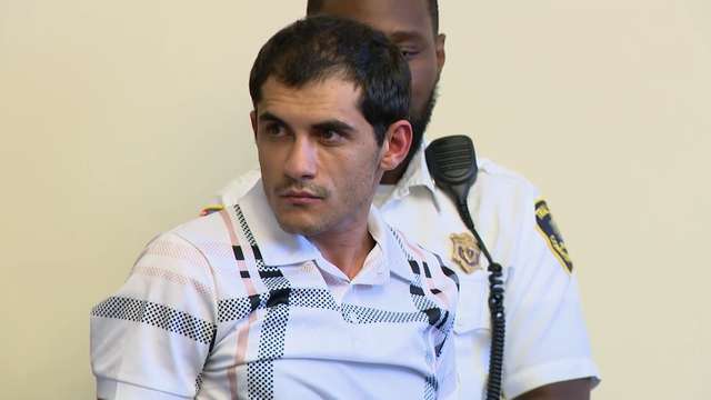 Man accused of vandalizing Mass. State House has criminal record