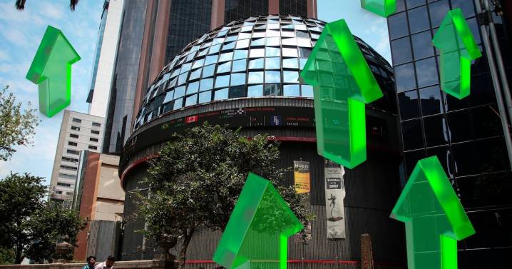 Bolsa Mexicana ‘salta’ casi 2% tras decisión del Banxico; tiene su mejor día desde mayo