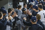 Deadspin | Yanks look to continue power barrage against White Sox