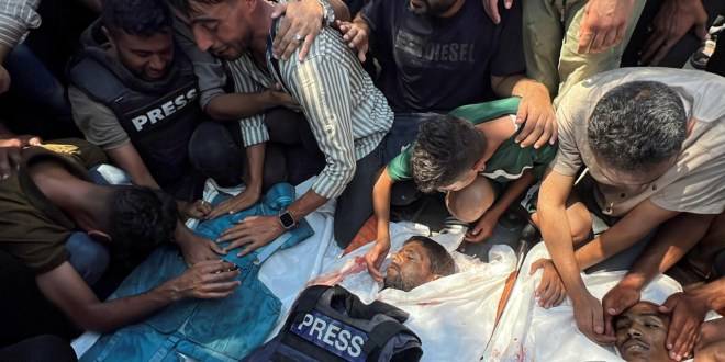 Ataque israelí en hospital de Gaza deja al menos 15 muertos, incluidos periodistas