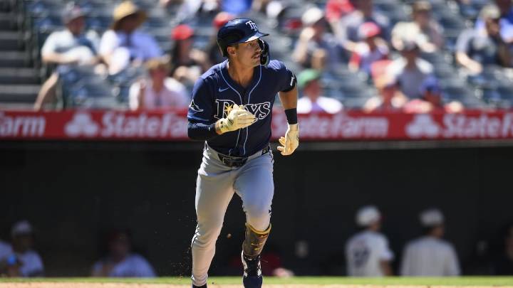 Rays to place Jonny DeLuca on injured list