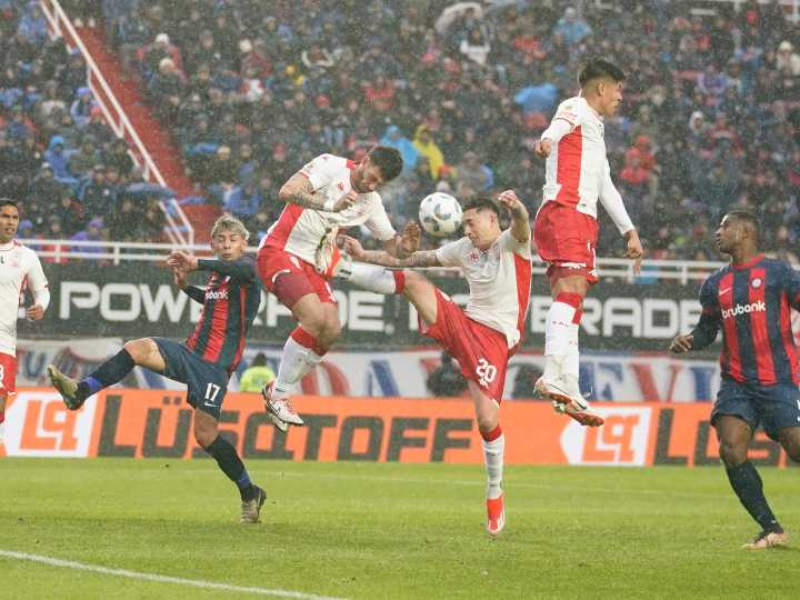 San Lorenzo-Huracán: el clásico de barrio más grande del mundo es también el de la mayor diferencia en el fútbol argentino