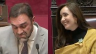 Atauche no pudo leer un número y desató la risa burlona de Villarruel: "No me sale"