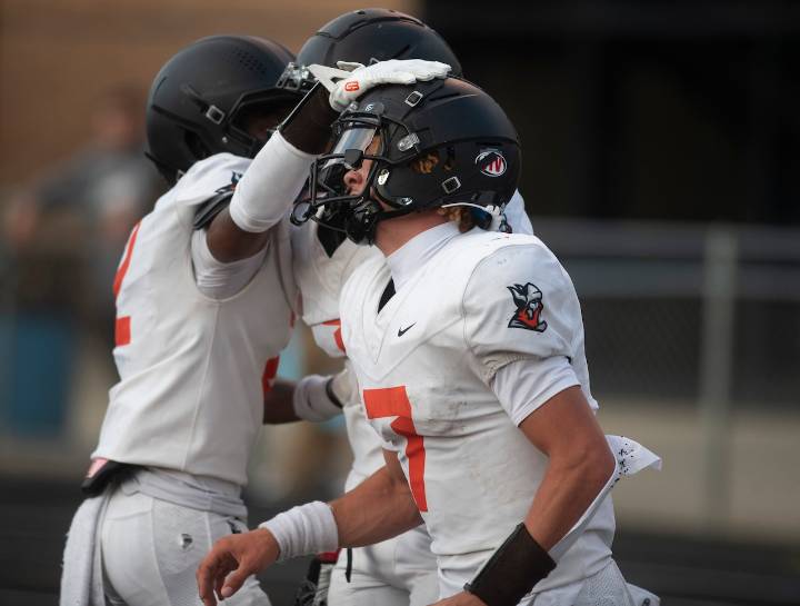 Big plays lead to big numbers for Jackson quarterback