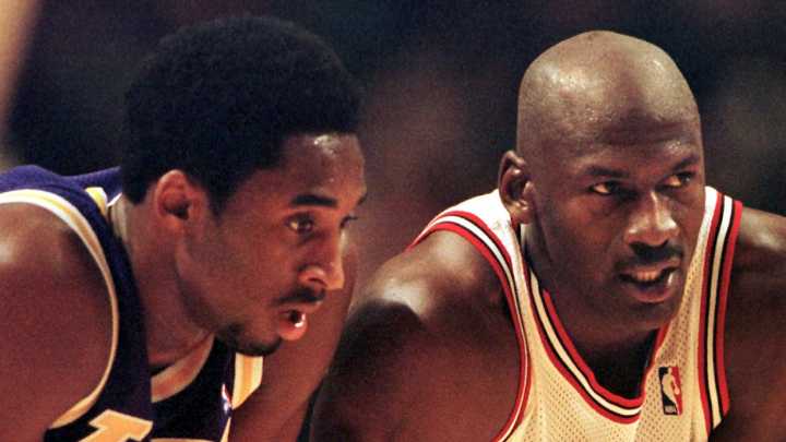 Michael Jordan, Kobe Bryant dual-autograph card sells for record