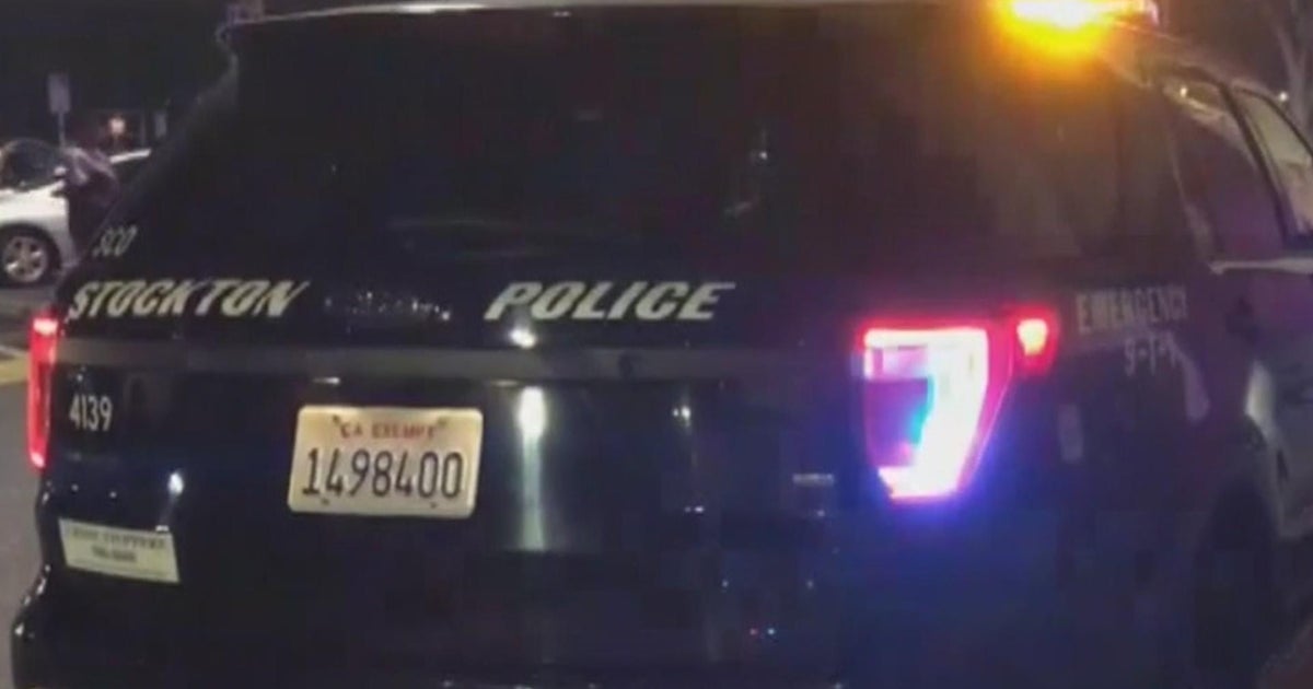 Stockton man killed in shooting, teen injured