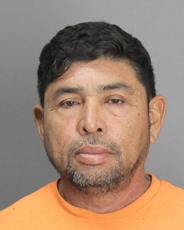 Hispano arrestado por abusar de niño durante 4 años en guardería de Westbury