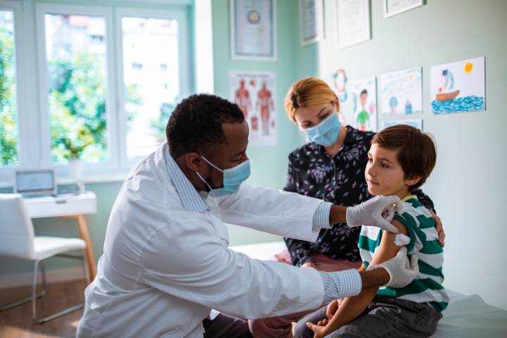 Pediatricians Subsidize the Vaccinations That Keep Kids Healthy and Prevent Pandemics. They Shouldn’t Have To