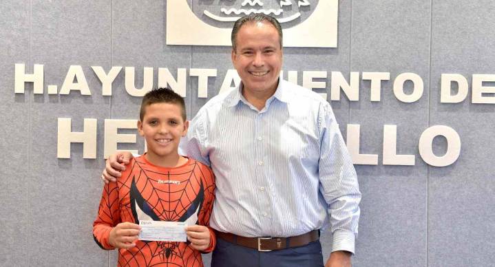 Entrega ‘Toño’ Astiazarán apoyos a 5 deportistas hermosillenses; suman 257 beneficiados