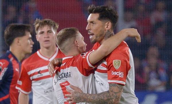 VIDEO. José Sosa, tras el triunfo de Estudiantes: "Vinimos a proponer, a ganar y se dio en la última jugada"