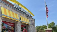 What hours do fast food restaurants in KY serve breakfast? See hours and menus
