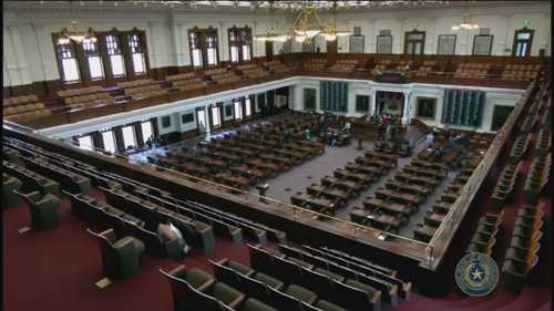 Does Texas Gov. Greg Abbott have the power to remove Democratic lawmakers?