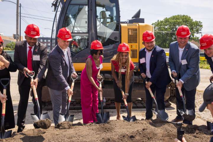 Wells Fargo breaks ground in Bronzeville amid community optimism