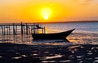 En Pedernales hacen trueques de pescados por agua dulce