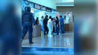 Pelean dos mujeres por lío amoroso en plaza de Tehuacán