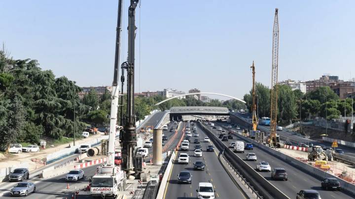 La obra de la M-30 en Ventas lidia con la ola de calor y los cursos de agua subterránea