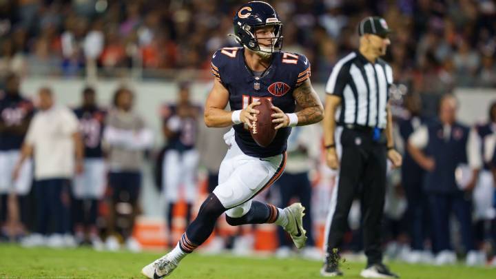 Bears sign backup QB Tyson Bagent to two