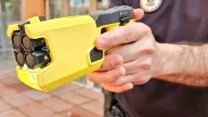 Policías denuncian que las Taser de Marlaska fallan a menudo