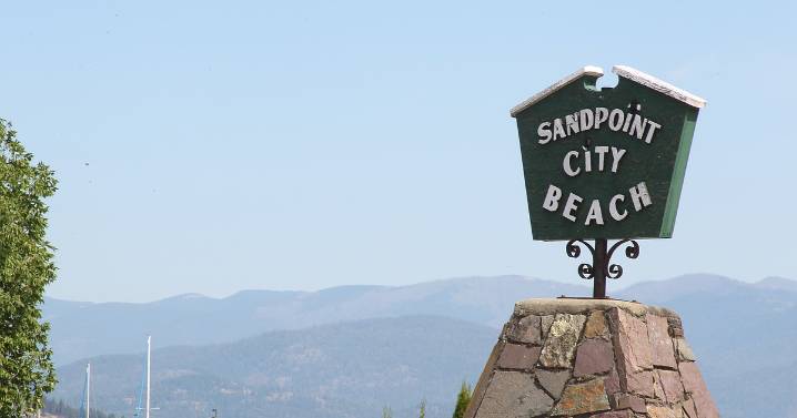 Council discusses open container code at City Beach, other city properties