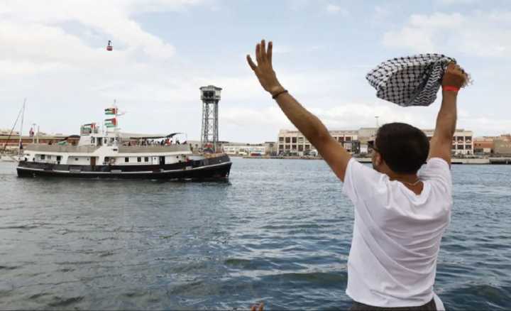 Flotilla zarpó de Barcelona e intentará romper el bloqueo de Gaza