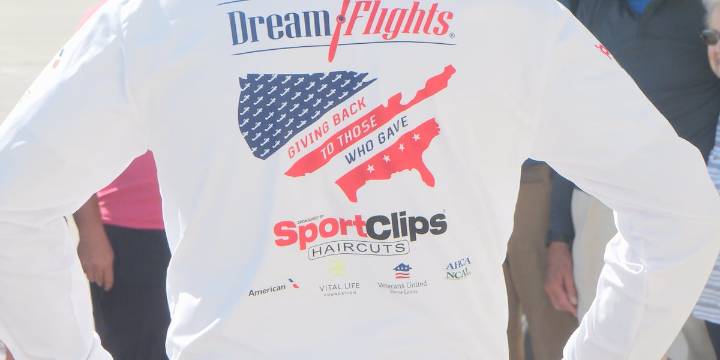 Veterans take flight in historic aircraft in Grand Island