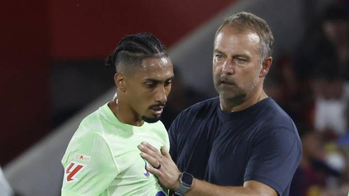 Hansi Flick no se marcha satisfecho de Mallorca a pesar de los tres puntos: “Jugar al 50 o 60% no es posible contra nueve jugadores”