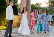 El espejo de la reina: Hacen vida social y cultural