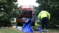 Indigente de D.C. cita la Biblia mientras desmantelan campamento