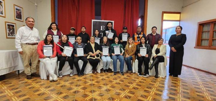 Concluyen cursos de capacitación en Tierra Amarilla con apoyo de minera Pucobre