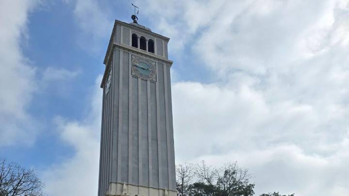 Lima recupera su historia: entregan restaurada la Torre Reloj del Parque Universitario (FOTOS)