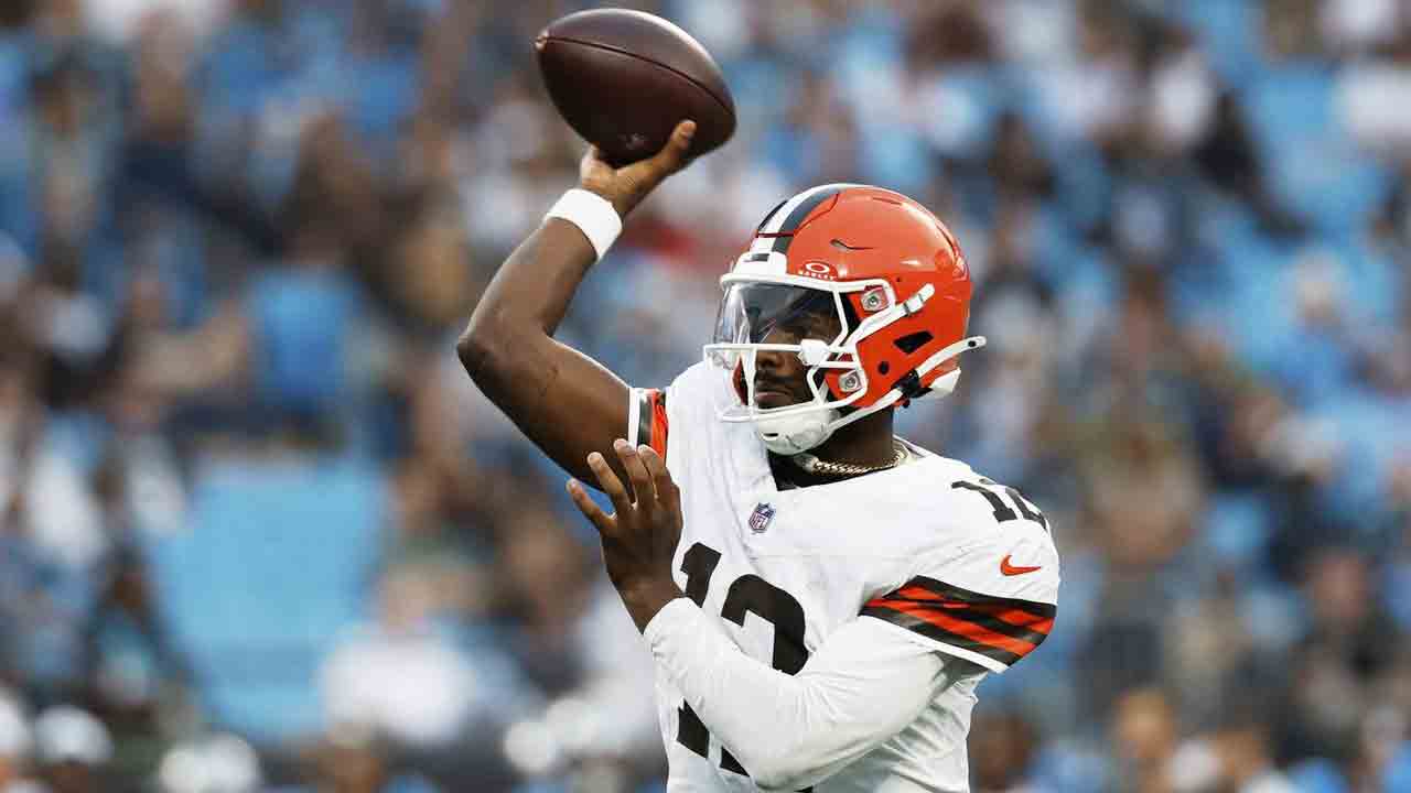 Browns’ Shedeur Sanders throws two TD passes in pre