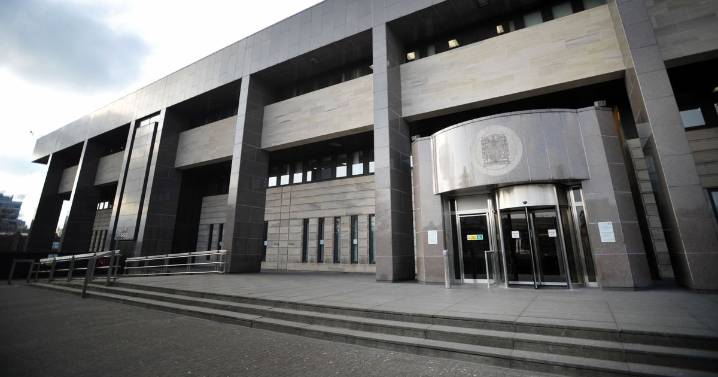 Glasgow women threatened to blow up home while singing Murder on the Dancefloor during police standoff