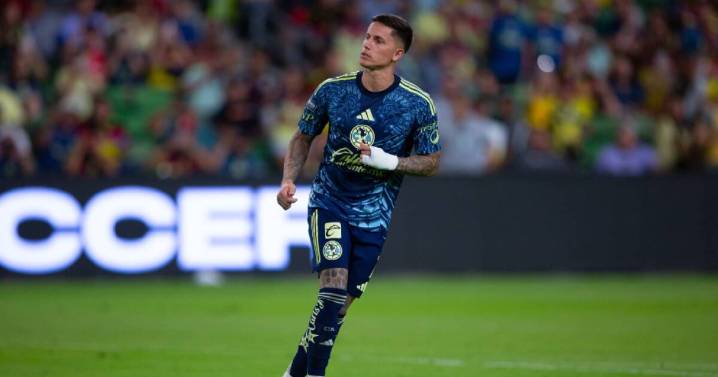 ¡Problemas en América! Agente de Brian Rodríguez arremete contra Santiago Baños