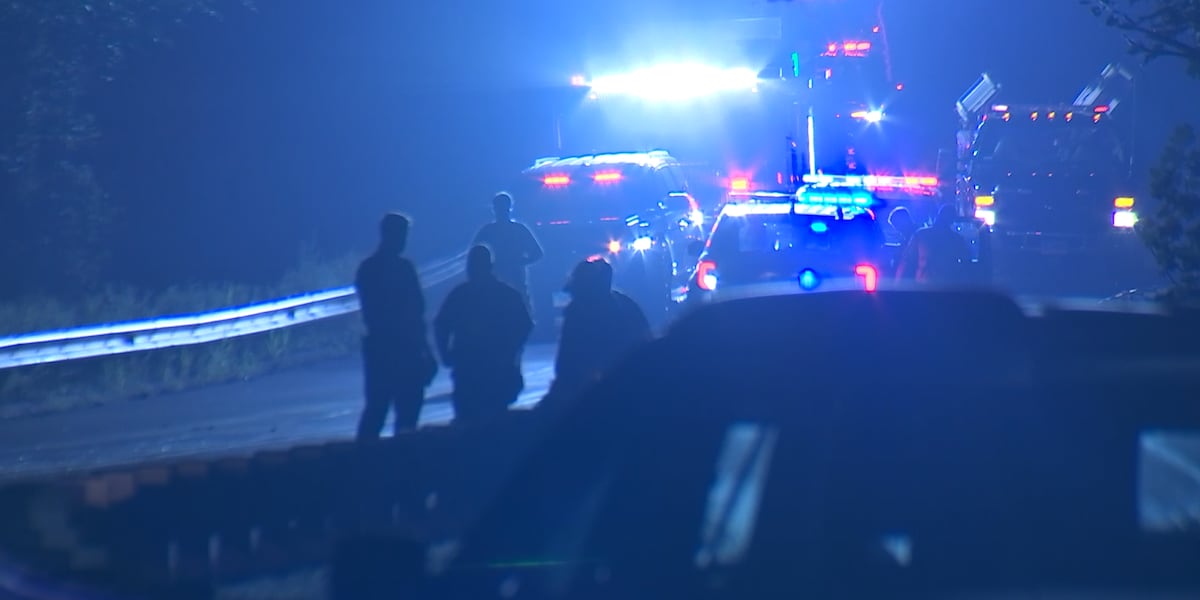 27-year-old man dies following crash in East Windsor