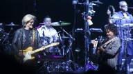 Business spat between Daryl Hall and John Oates has been resolved in arbitration, attorneys say