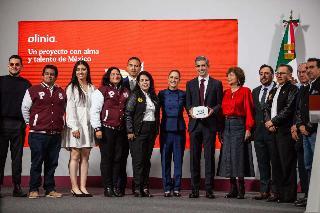 México anuncia lanzamiento de los primeros autos eléctricos Olinia