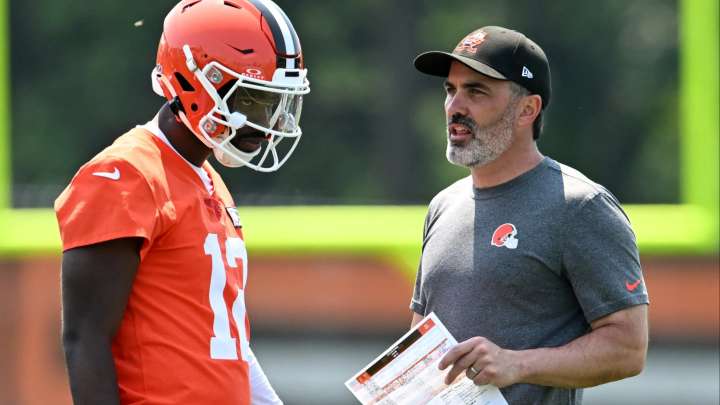 Cleveland Browns head coach Kevin Stefanski breaks silence over claims he's sabotaging Shedeur Sanders