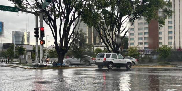 Lluvia ENLOQUECE al Área Metropolitana de Guadalajara (FOTOS)