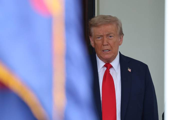 Trump dice que quiere ver “qué sucede” en la reunión bilateral entre Zelenski y Putin