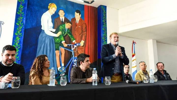El peronismo santafesino define la letra chica de la pelea de fondo