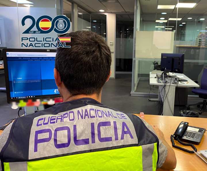 Detienen a un sanitario de Alicante tras fallecer su padre nonagenario al que amputó dedos fuera de un centro habilitado