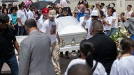 "Se va a hacer justicia": Difícil adiós a la adolescente asesinada en Aibonito
