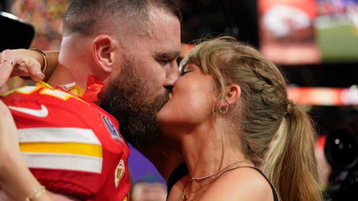 Taylor Swift and Travis Kelce are engaged!