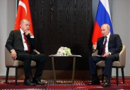 Erdogan le recuerda a Putin que apoyará iniciativas de paz con todos los bandos