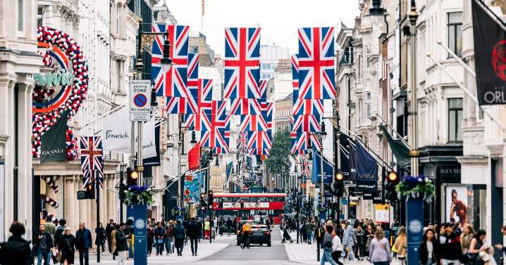 List of 'banned flags' and UK rules for what you can put up on your home