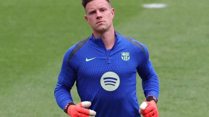 Barcelona in stunning U-turn over club captaincy as star man is reinstated following lengthy statement