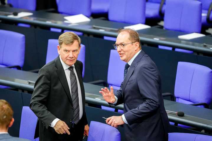 German government sued over deportation of Afghan refugees from Pakistan