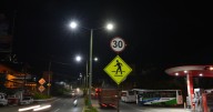 Video: la vía Manizales-Villamaría sale de las sombras, conductores celebran y relatan peligros que cruzaban